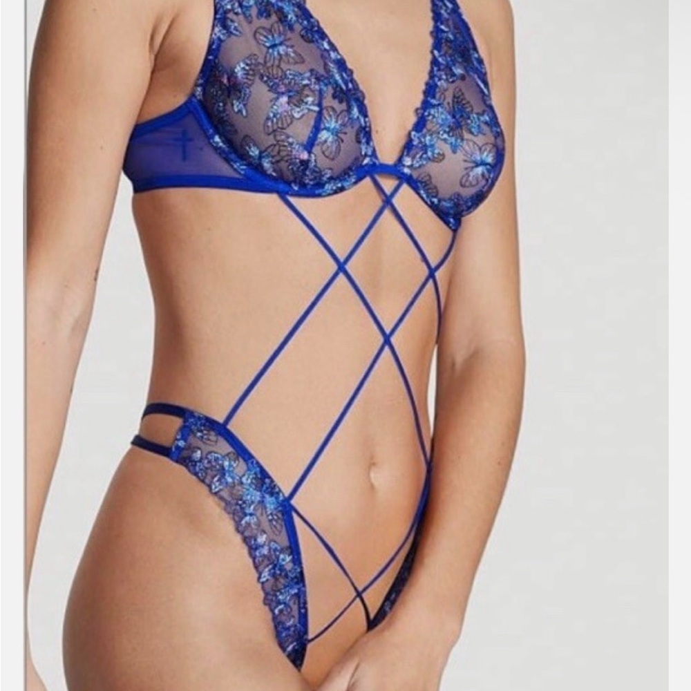 NWT! Victoria's Secret Butterfly Embroidery Strappy Crotchless Teddy Blue Med